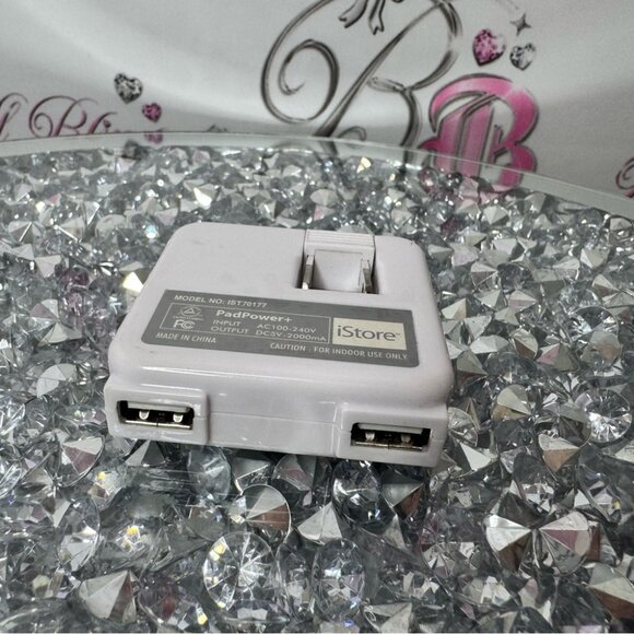 i-store USB dual plug 2 plug in white wall plug phone cords USB silver phone - Picture 2 of 3